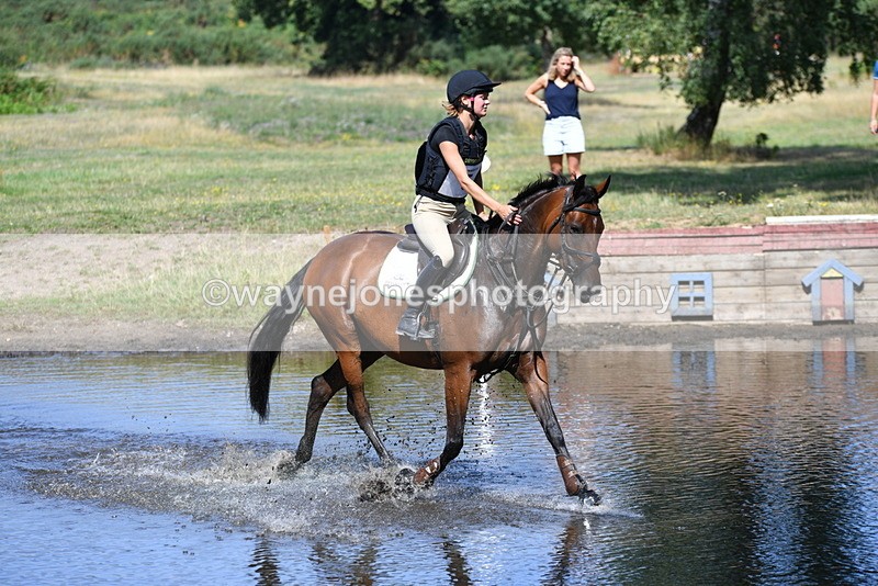 WJ5_2252 - XC Time 10:54 to 11:14