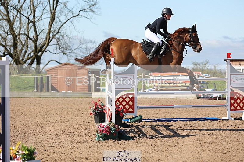 240419A-102000-05974 - Cls 2, 2 Star Small Tour 1.30m