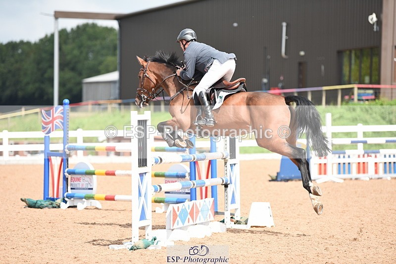 230902A-124810-01117 - Cls 9 1.10m Amateur Quali