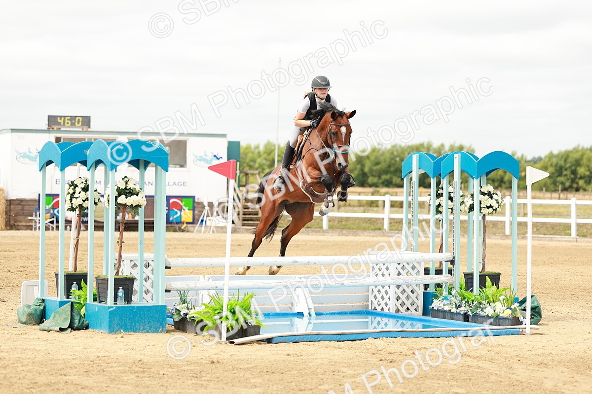 SBM_017373 - Class 21 - Senior Newcomers Championship 2d Rd