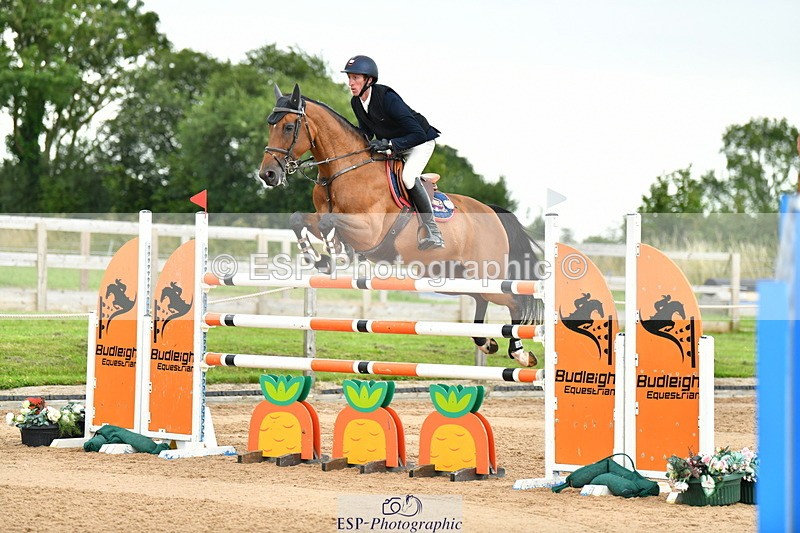 230720A-162436-04244 - Cls 9 2 Star Big 1.40m break to end