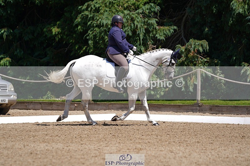 240719-133156-01908 - 201-Joanna_Philp-Darker_shade_of_pale