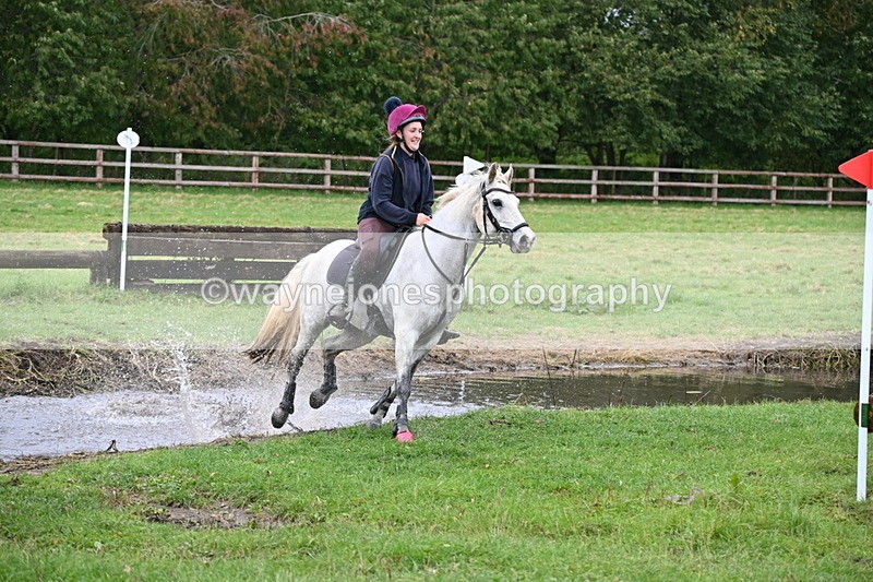 WJ6_3939 - Time at Photographer 11:48 to 11:56