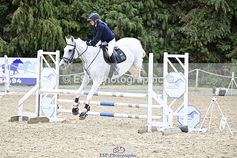 250830A-112929-05873 - Cls 21 British Novice and 90cm Open