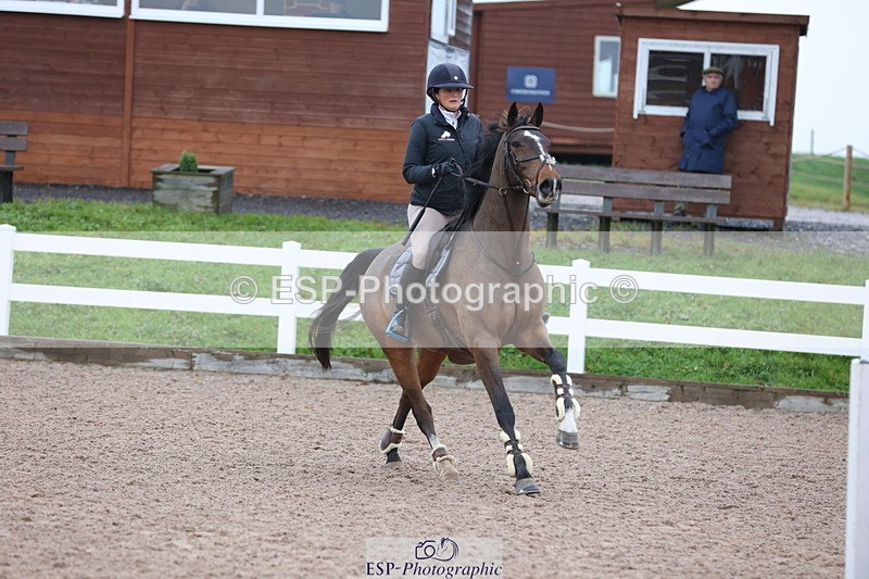 231112A-082421-02645 - Cls 16 Snr 90cm Open