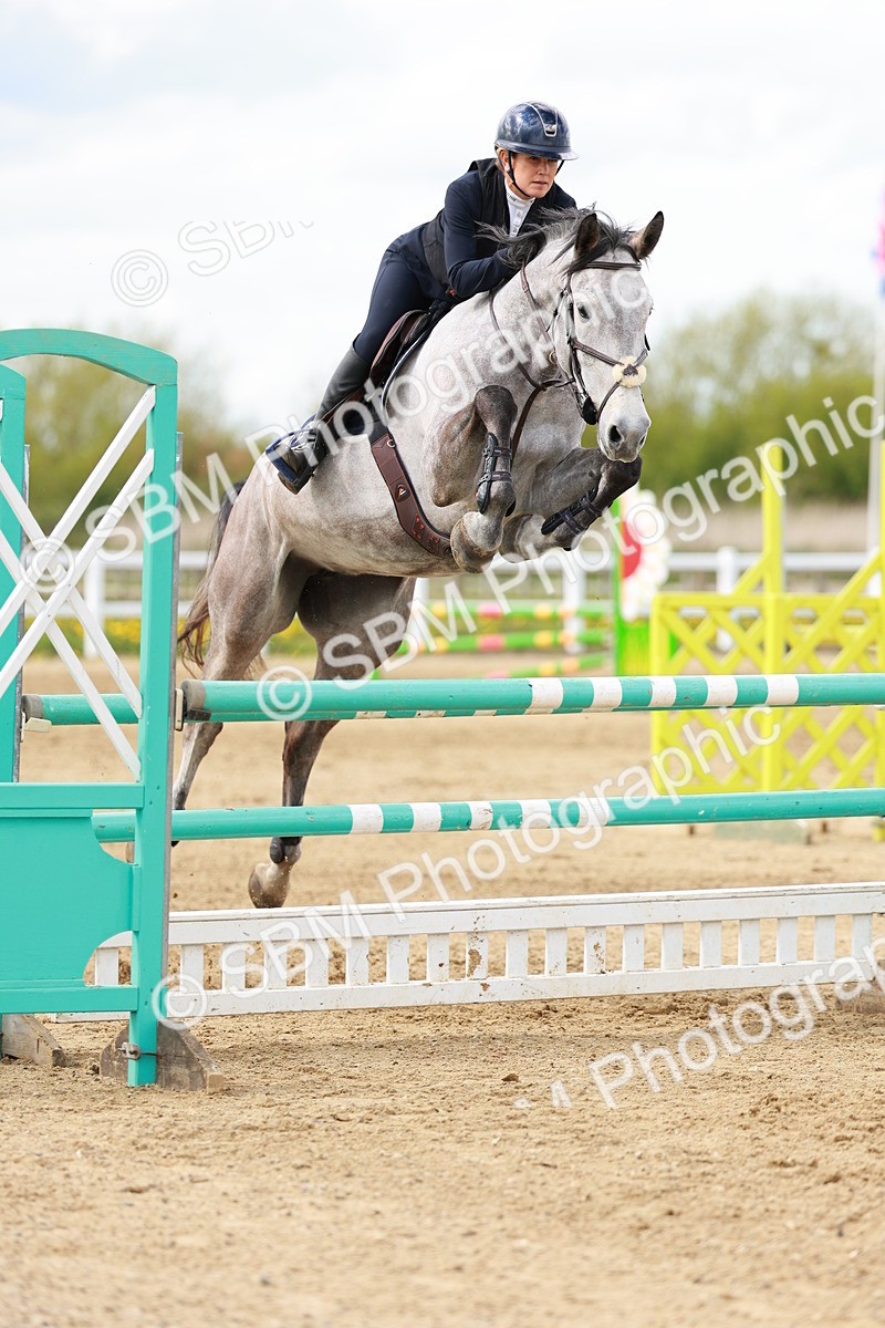 SBM_002299 - Class 4 - Senior Newcomers - 1.10m