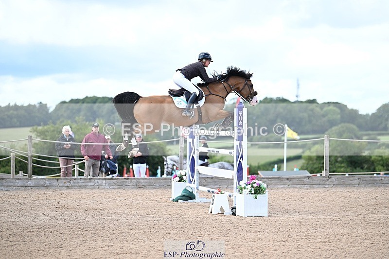 250720-132749-19930 - Cls 8, 3 star Big Tour Start til Break