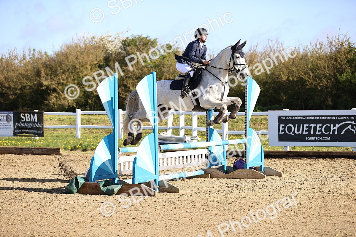SBM_002833 - Class 14 - Clear Round
