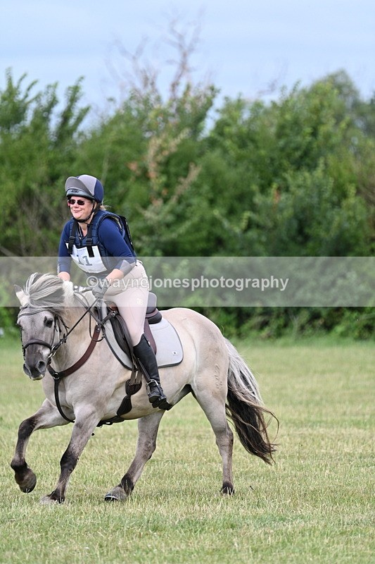 WJ7_4771 - 60cm XC Time 09:58 to 10:16