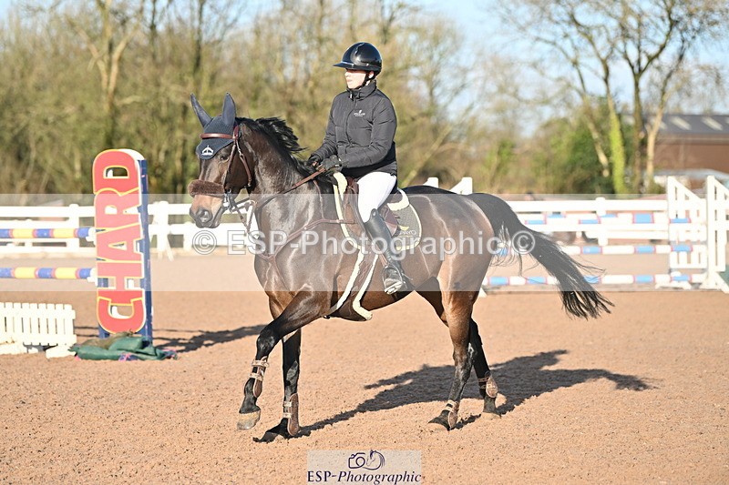 231210A-131349-02522 - Cls 20 Newcomers & 1.10m Open