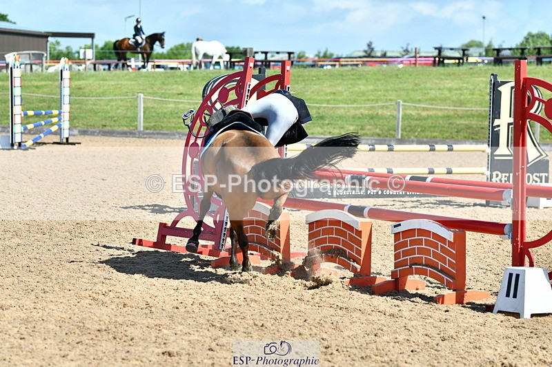 230624A-101945-00263 - Cls 37 Springboard 128 + 138cm