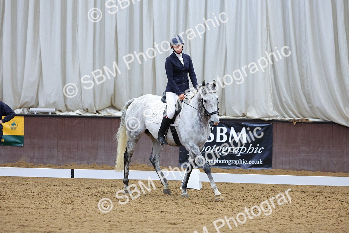 SBM_000284 - Class 2 - Intro 3 Championship - 8.51-9.47