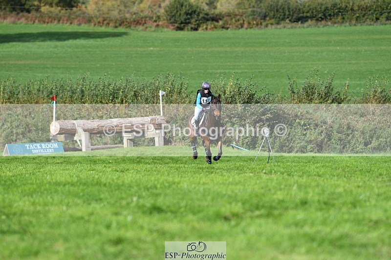 251024A-120616-09153 - B-112-Christina.Wiederkehr