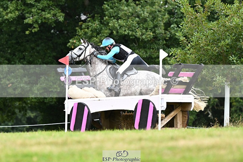 240825X-174702-38030 - 80cm XC 17.30 to End