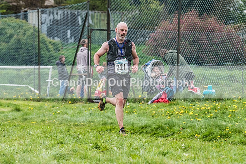 3 Peaks Finish-1718 - The 3 Peaks Race Saturday 26th April 2025 - The Finish