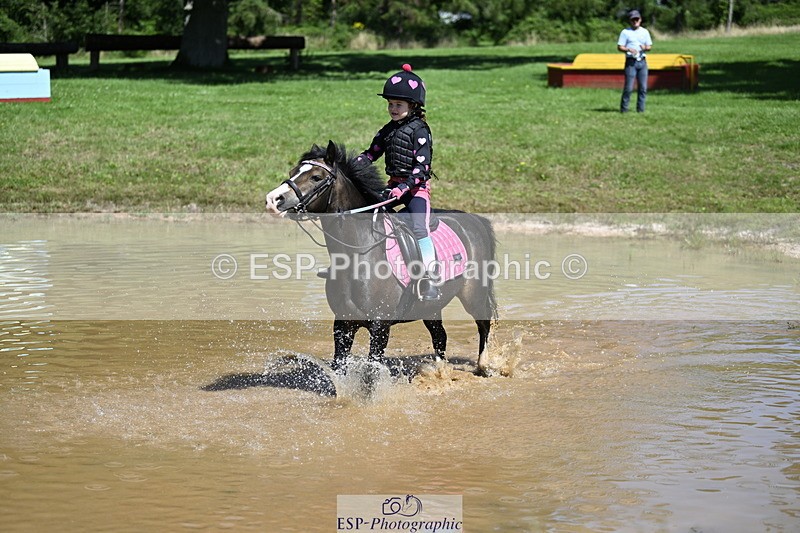 240728B-112203-00979 - Theo's Group XC