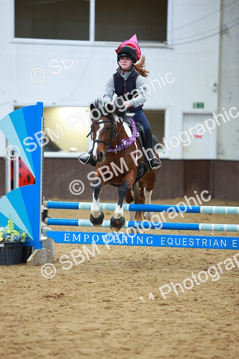 SBM_002854 - Class 4 - Pairs