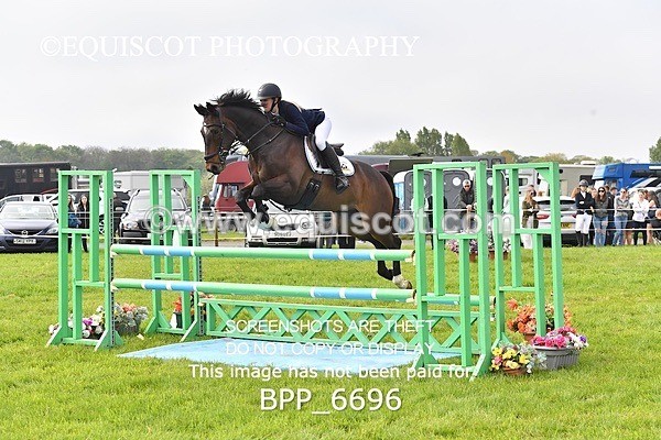BPP_6696 - CLASS 2 RHS Classic Champ Qual (1.20m)