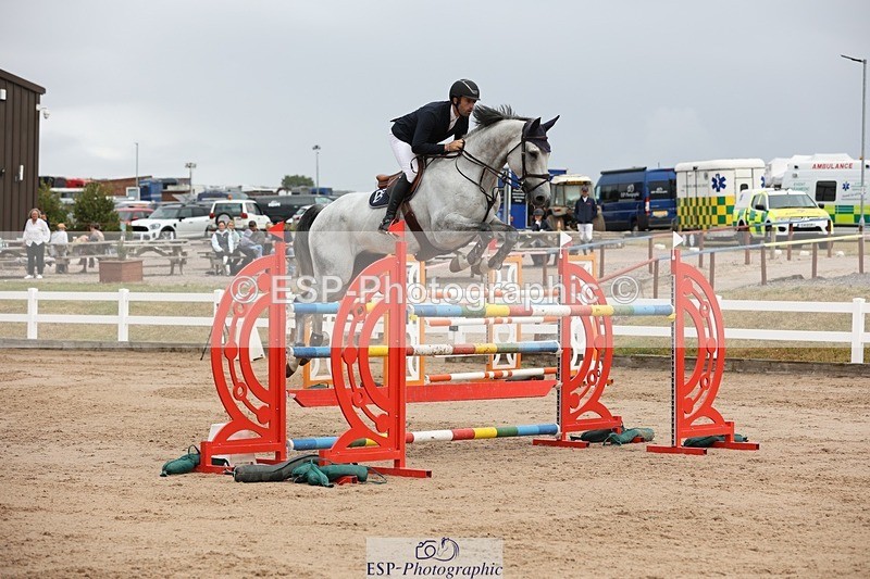 250717-133258-05415 - Cls 1, 3 Star Small Tour Start to Break