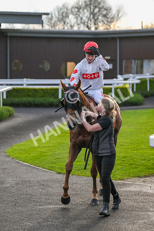 300424-Race 4-Fortunate Star-2862 - Race 4