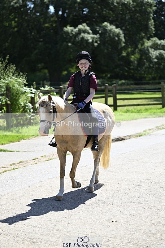 240728B-141723-00493 - Theo and Gemma's Groups Indoor