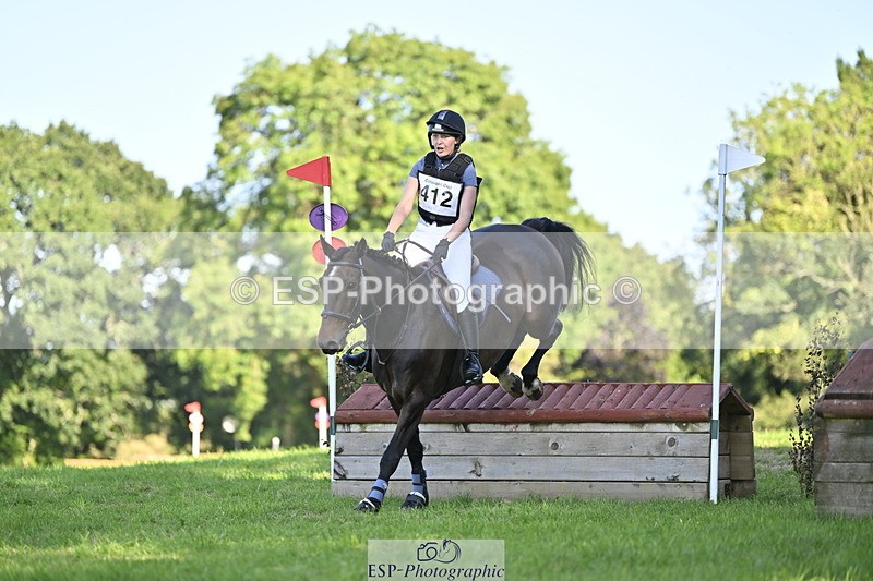 240811A-171636-06808 - 412-