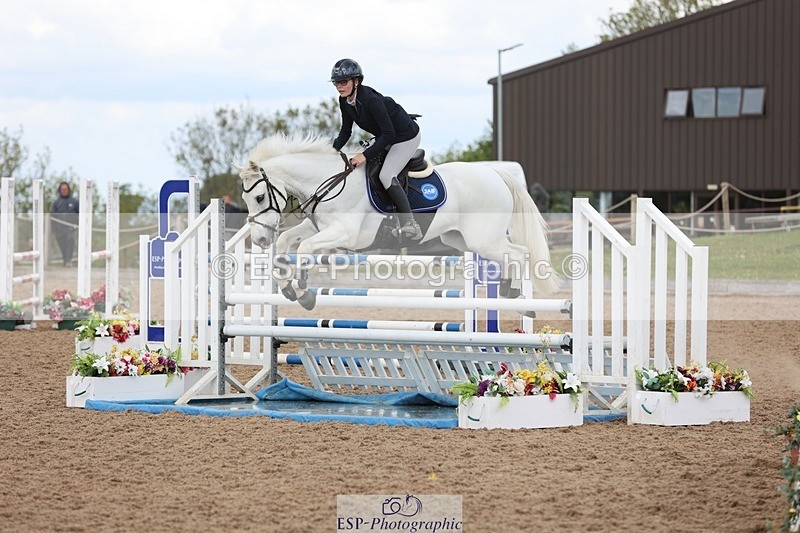 250505-120701-04747 - Cls 5 Pony Foxhunter and 1.10m Open
