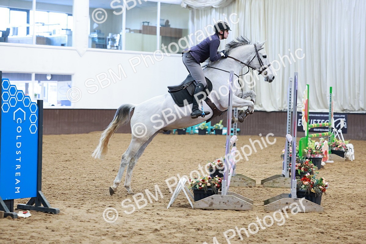 SBM_003389 - Class 10 - Nupafeed Supplements Senior Discovery/ 1m Open