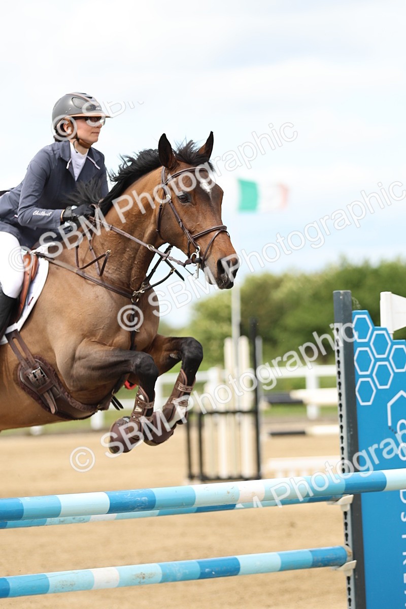 SBM_000958 - Class 4 - Senior Newcomers - 1.10m