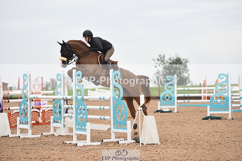 230916A-105934-03964 - Cls 14 Snr Foxhunter