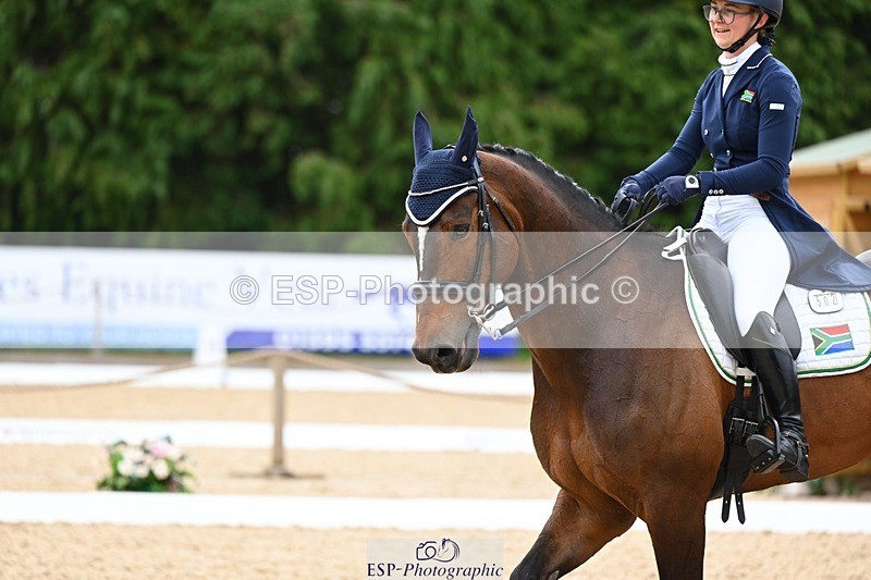 240524-090652-07677 - 502-THE_SPICE_MERCHANT-Alexandra_Munn