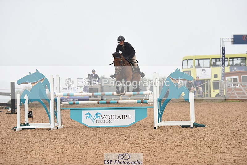 230916A-165104-05666 - Cls 19 Snr 1.10m Derby