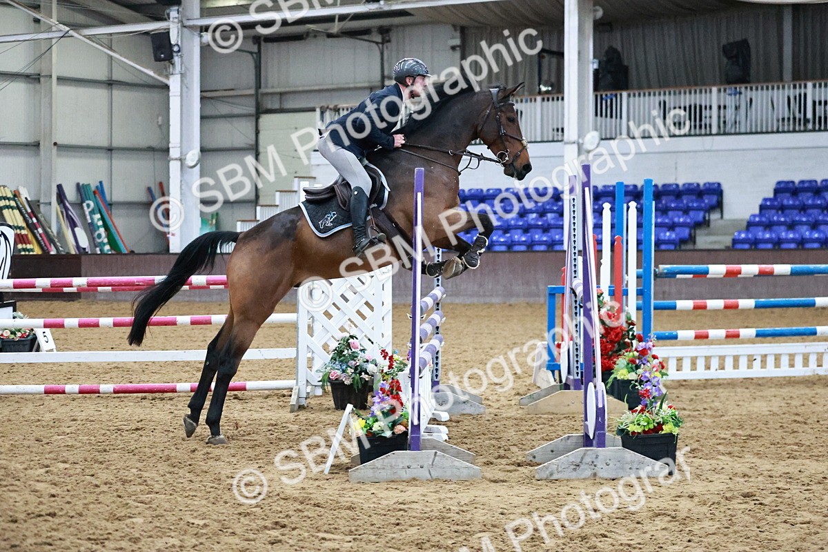 SBM_001672 - Class 5 - Senior Foxhunter 1.20m