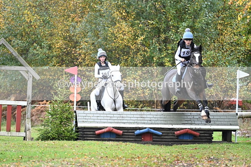 WJ7_2229 - 80cm Cam 2 Pairs Time 12:18 to 12:43