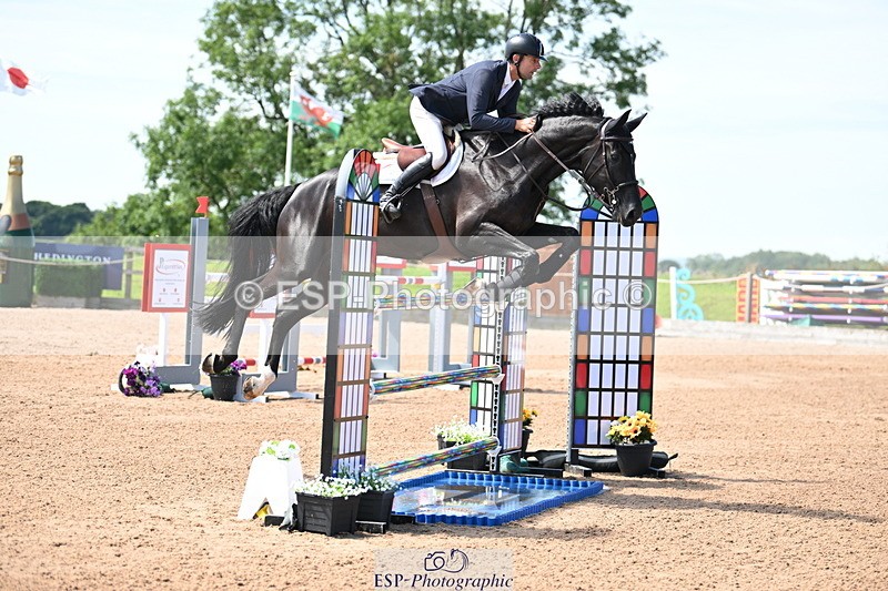 240718A-114333-04854 - Cls 1, 3 Star Small Tour 1.35m