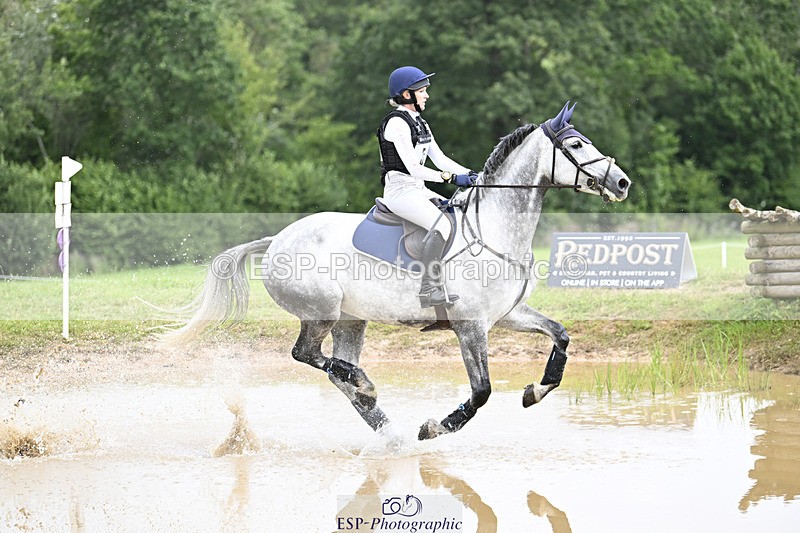 240804-135541-15329 - 516-Angelique_Thomas-CARRERA_HFS_Z