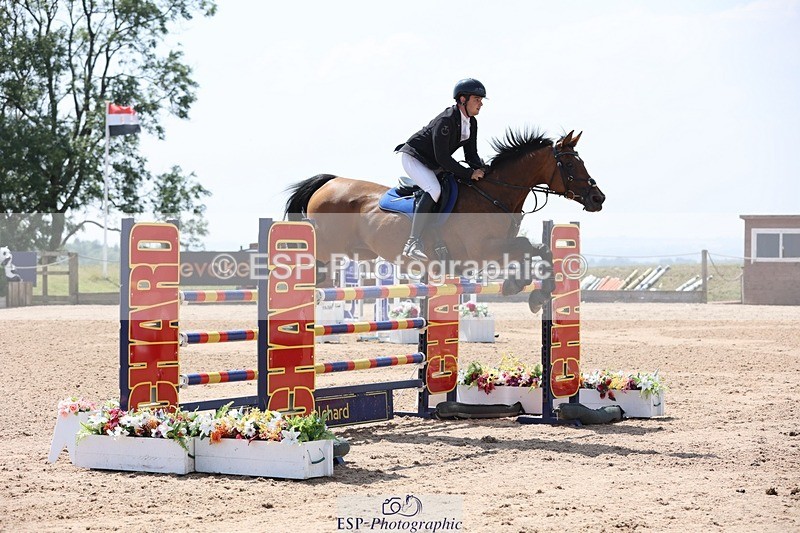 250725-142529-03294 - Cls 3 Snr Foxhunter