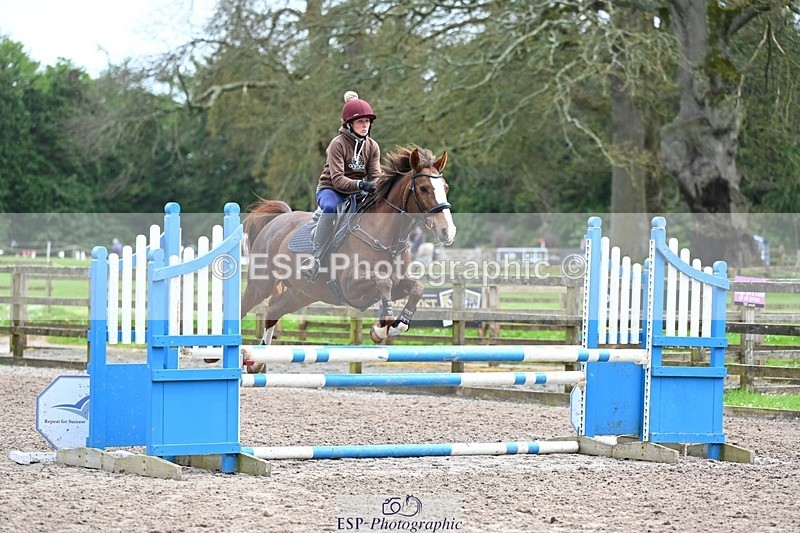 240411-142653-00487 - Group 3 SJ