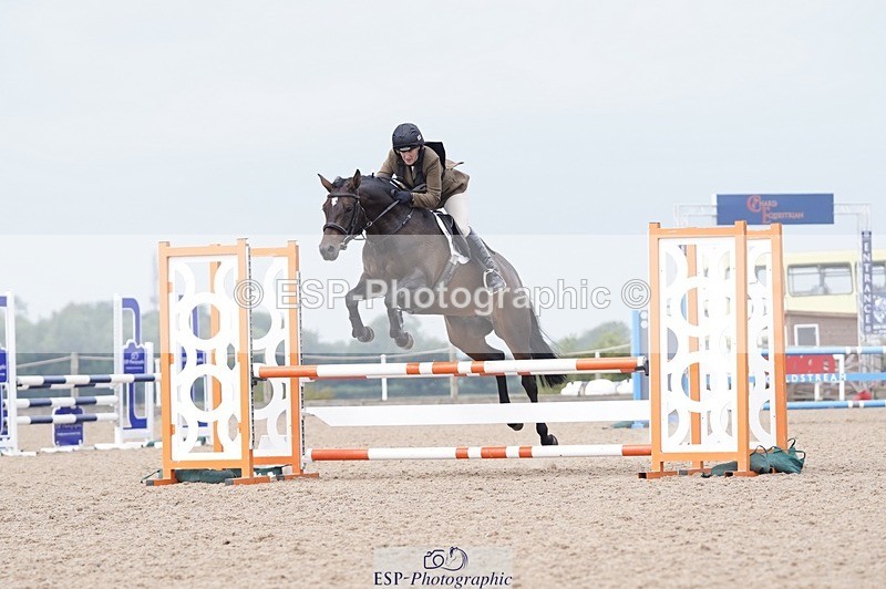 240831A-122058-01501 - 023-Katie.Burton-CORNISH.MAID