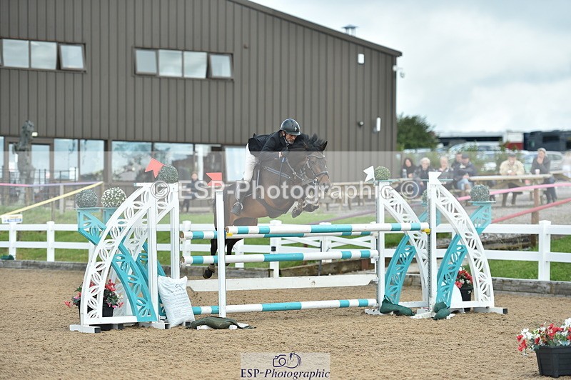 230723A-120626-11362 - Cls 32, 6 Yr Olds 1.20m