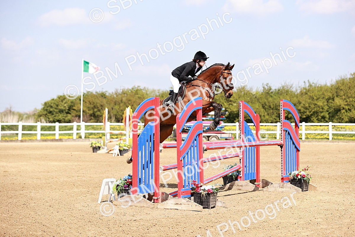  - Class 23 - Senior 1.05m