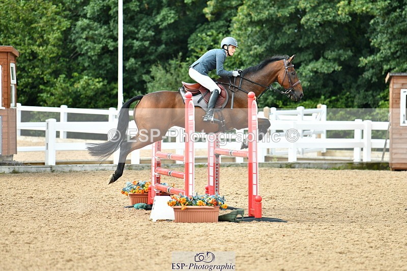 230813A-110204-11616 - Cls 40 A&B Senior Discovery & 1m Open