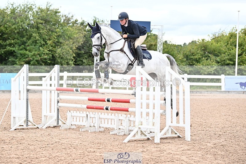 250820B-125156-00629 - Cls 4 Newcomers and 1.10m Open