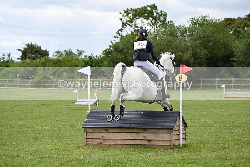 WJ6_3546 - Class 5 80cm Pairs