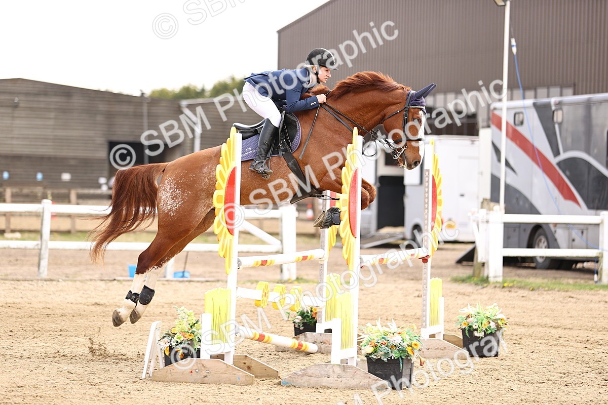 SBM_002364 - Class 11 - Senior newcomers - 1.10m