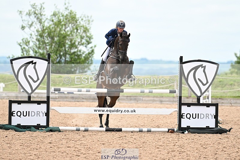 250611-125936-00585 - Cls 4 Snr Newcomers & 1.10m Open