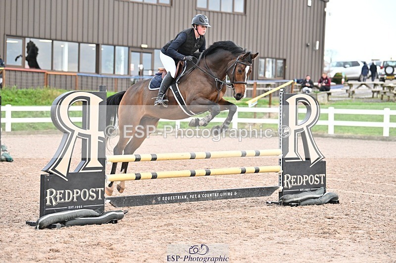 241206-093849-00042 - Cls 2 British Novice and 90cm Open