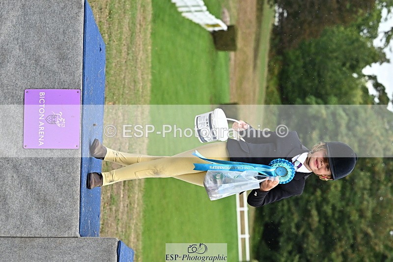 260828A-141441-21241 - Dressage Presentations