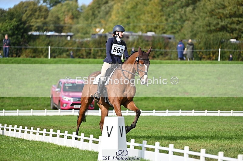 251024A-113235-09688 - G-563-Kirstin.Elisa.Evans