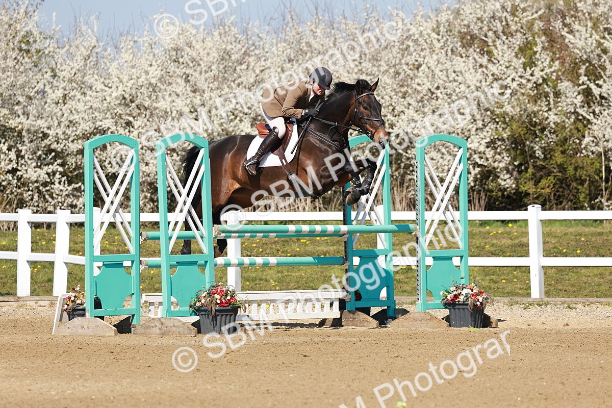 SBM_004154_Class 17 - Senior Newcomers - 110m - Cart - Tash